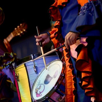 2025-11-25 – Las murgas y el chacinado sionista/ El capítulo final de Danza con lobbies y la caída de Manini – Darwin Desbocatti post thumbnail image